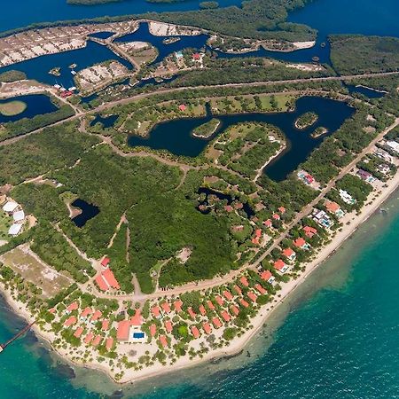 Naia Resort And Spa Seine Bight Village Eksteriør billede